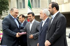 مراسم تجليل از اعضاي تيم‌هاي كشتي آزاد و فرنگي در جام جهاني گزارش تصويري21