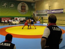 تورنمنت بين‌المللي كشتي آزاد و فرنگي جوانان - روماني گزارش تصويري-21